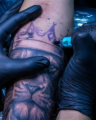 Qhov kev tshawb fawb tom qab Tattoos: Yuav ua li cas ink ua kev kos duab tas ...