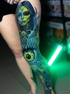 SPARK Tattoo Ink Powers Stunning Artwork: Vibrant Xim Retention Shines Los Nt...